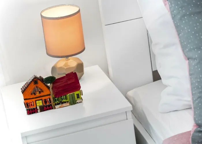 Appartement Comfortable 3-bedroom With Balcony And Fast Wi-fi - 10 Minutes From Old Town