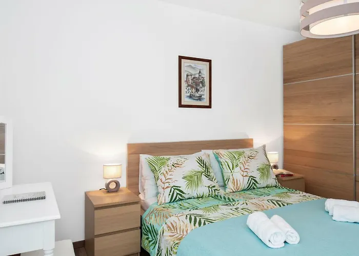 Appartement Comfortable 3-bedroom With Balcony And Fast Wi-fi - 10 Minutes From Old Town