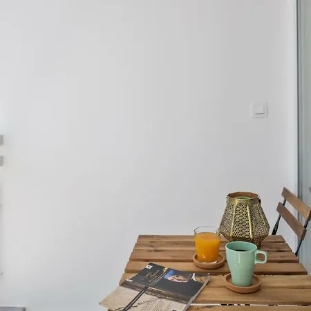 Comfortable 3-bedroom With Balcony And Fast Wi-fi - 10 Minutes From Old Town * Split